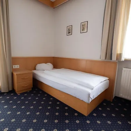 Bed and Breakfast Garni Volgger Brunico Exterior foto