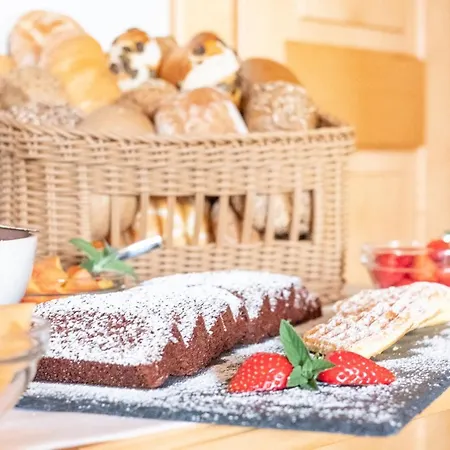 Bed and Breakfast Garni Volgger Brunico Exterior foto